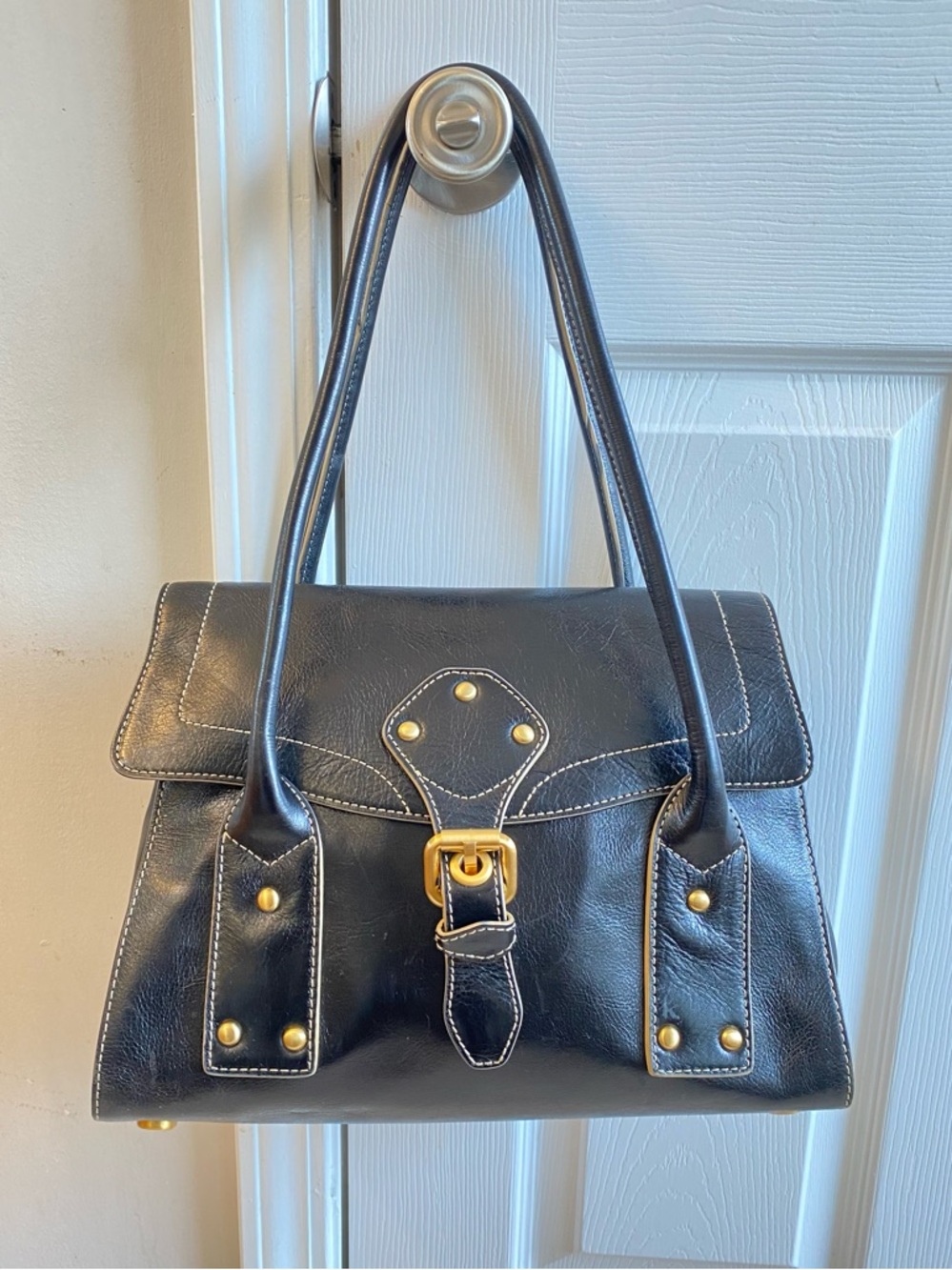 MAXX NEW YORK women’s Shoulder Bag, excellent condition clean interior